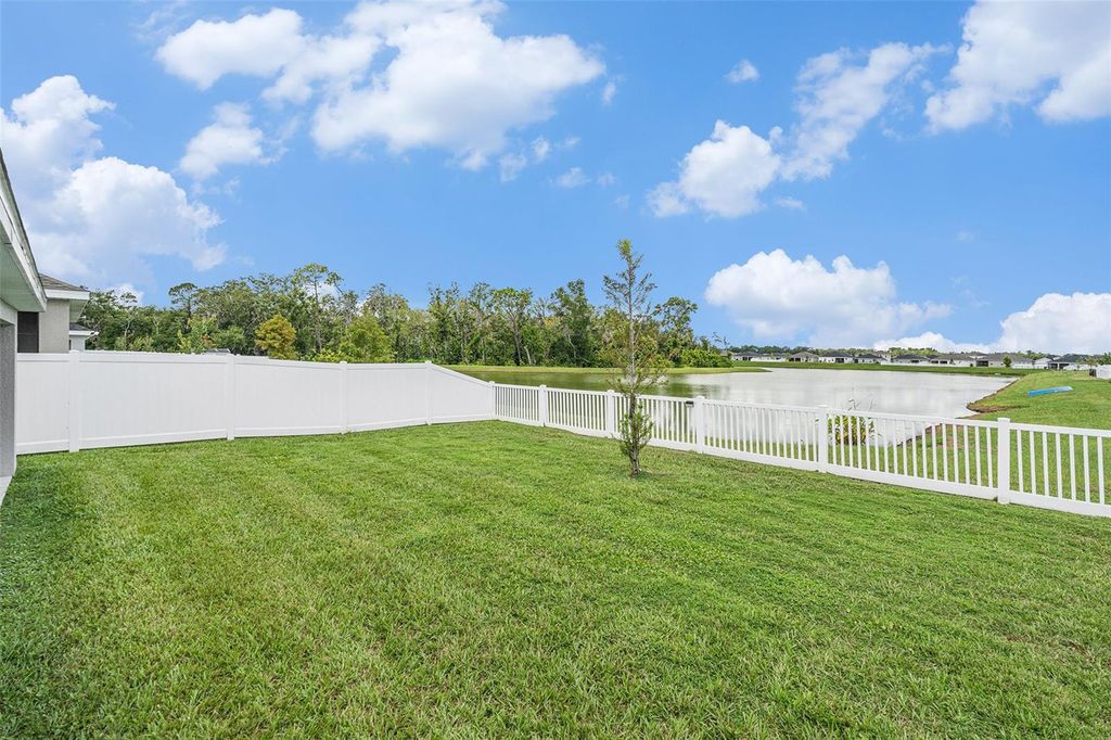 Image 33 of property listing at 6436 PEBBLEBROOKE WAY, Zephyrhills, FL 33541