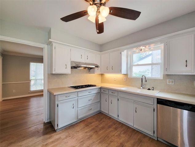 13406 Glen Erica Drive, Houston, TX 77069