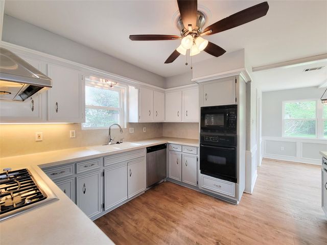 13406 Glen Erica Drive, Houston, TX 77069