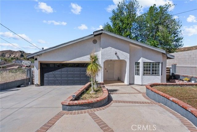 29721 Hunstock, Castaic, CA 91384