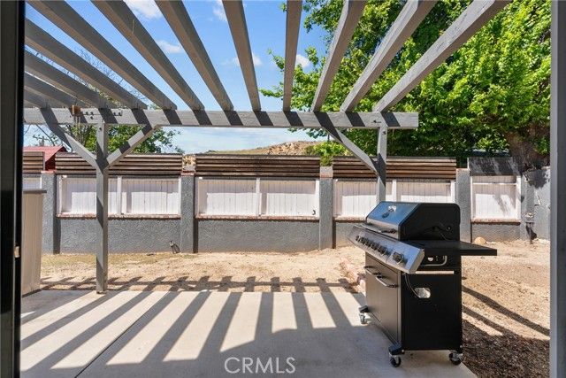 29721 Hunstock, Castaic, CA 91384