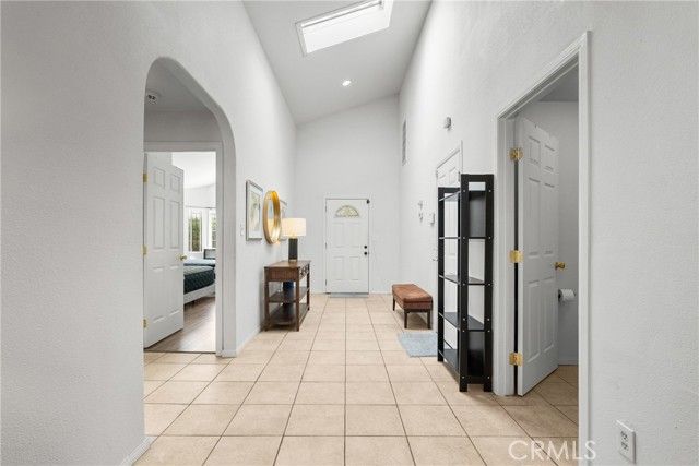 29721 Hunstock, Castaic, CA 91384