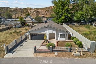 29721 Hunstock, Castaic, CA 91384
