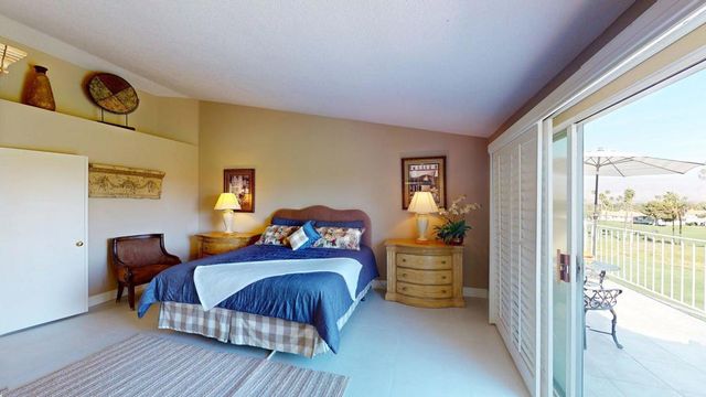 272 Vista Royale Circle E, Palm Desert, CA 92211