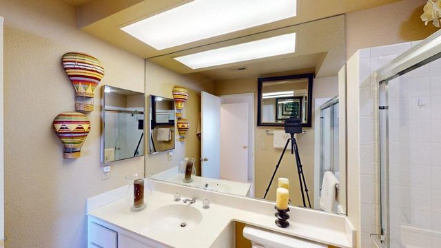 272 Vista Royale Circle E, Palm Desert, CA 92211