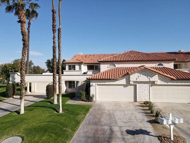 272 Vista Royale Circle E, Palm Desert, CA 92211