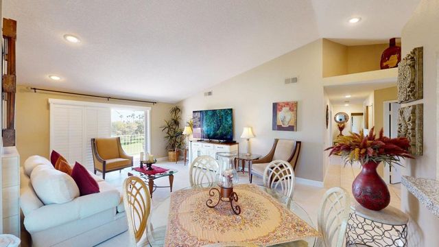 272 Vista Royale Circle E, Palm Desert, CA 92211