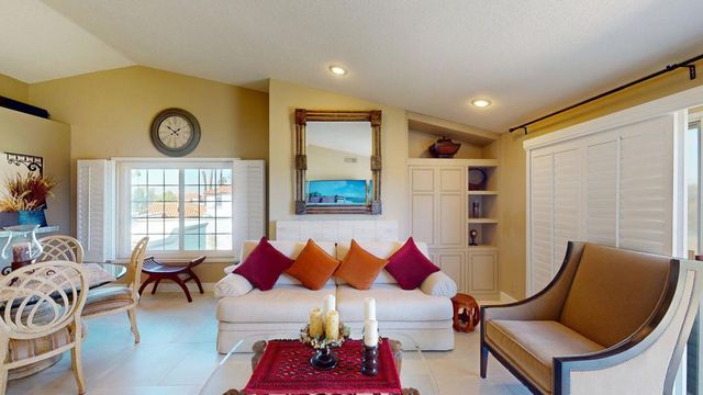 272 Vista Royale Circle E, Palm Desert, CA 92211