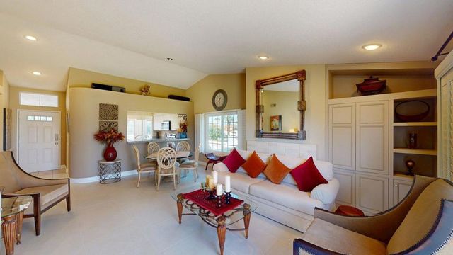272 Vista Royale Circle E, Palm Desert, CA 92211