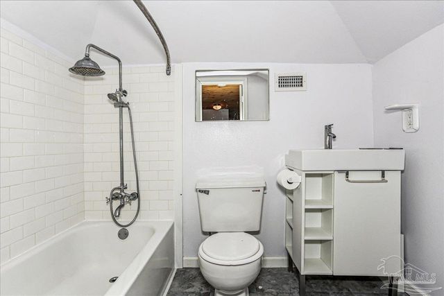 1011 N Reus St, Pensacola, FL 32501