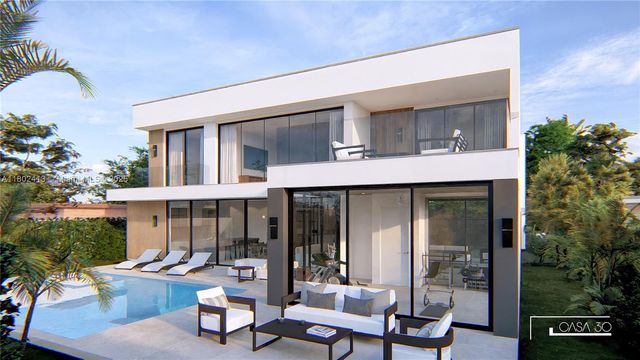 30 Samana Dr, Coconut Grove, FL 33133