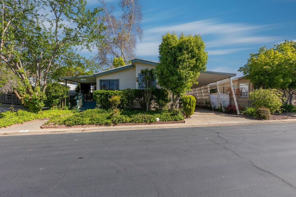 14789 Jurata Ct, Rancho Murieta, CA 95683