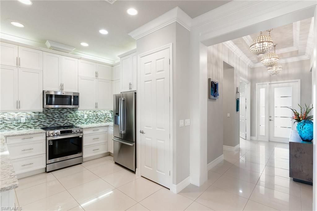 13617 Mandarin CIR, NAPLES, FL 34109 — photo 5