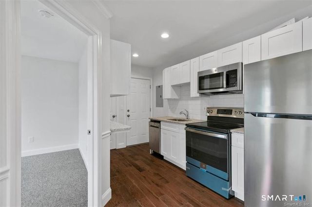 1091 Whalley Avenue B, New Haven, CT 06515