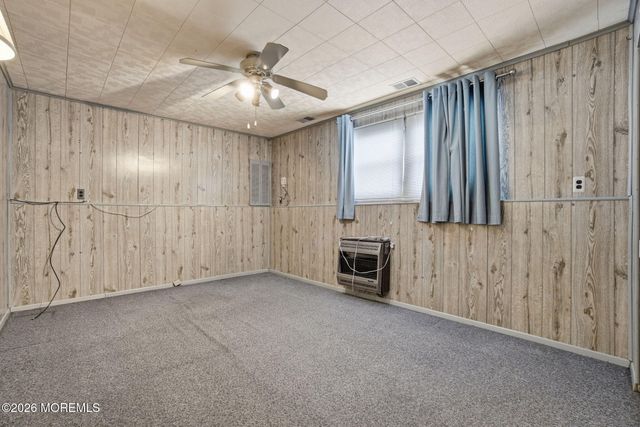 708 Auth Avenue, Oakhurst, NJ 07755