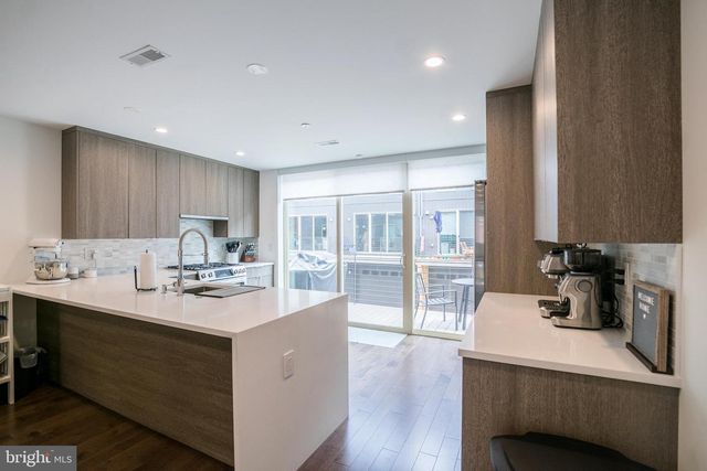 1343 S GARNET ST, Philadelphia, PA 19146