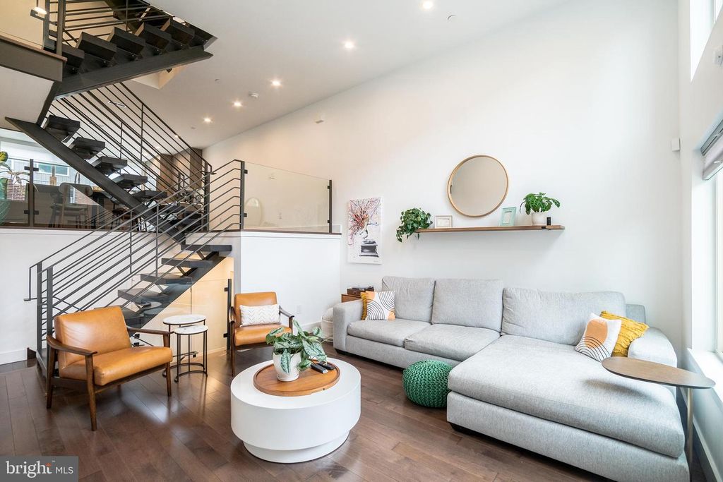 1343 S GARNET ST, Philadelphia, PA 19146