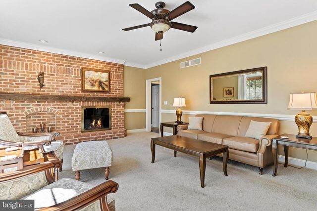 102 WHEATLAND RD, Lewisberry, PA 17339