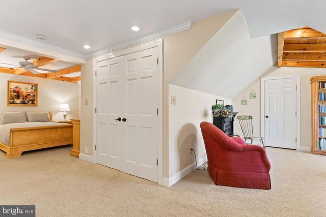 102 WHEATLAND RD, Lewisberry, PA 17339