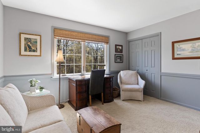 102 WHEATLAND RD, Lewisberry, PA 17339