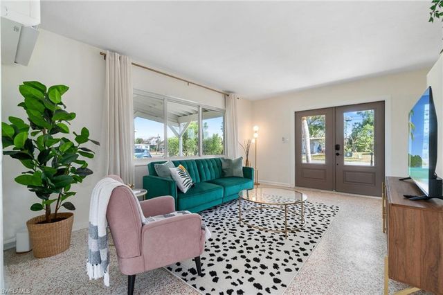 21898 Catherine AVE, Port Charlotte, FL 33952