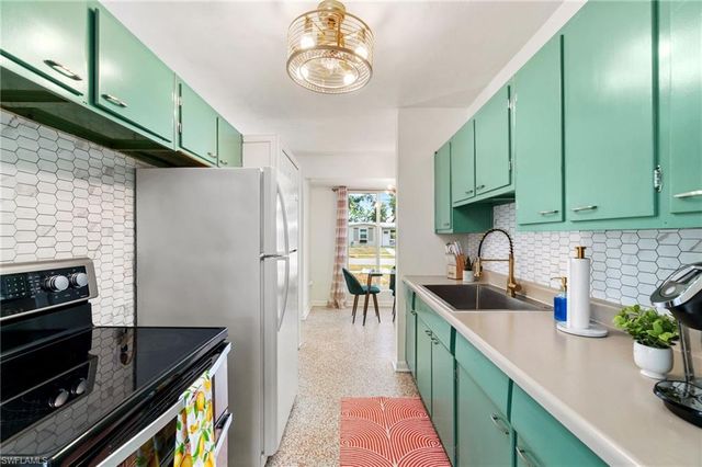 21898 Catherine AVE, Port Charlotte, FL 33952