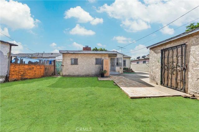 3729 Easy, Long Beach, CA 90810