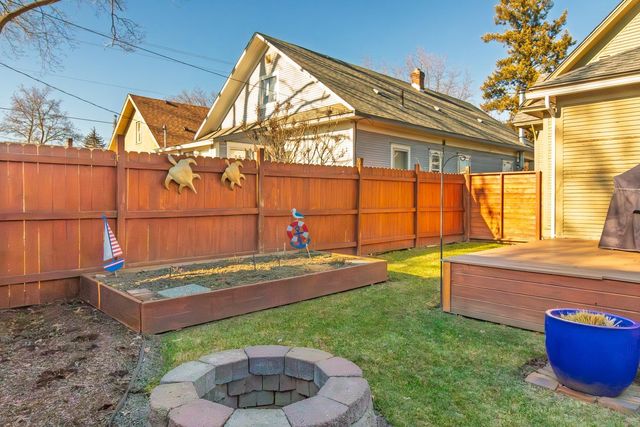 2219 W Maxwell Ave, Spokane, WA 99201