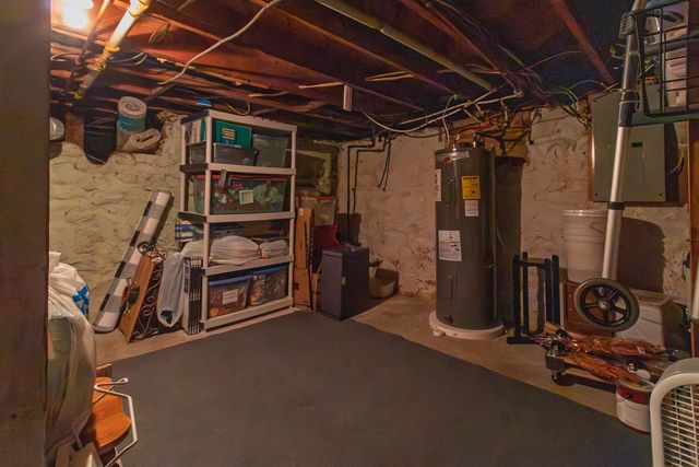 2219 W Maxwell Ave, Spokane, WA 99201