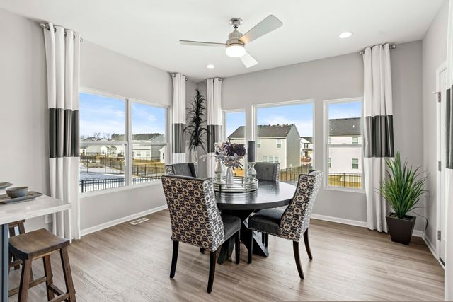 6587 E 104th Avenue, Crown Point, IN 46307