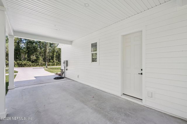 541 PALMETTO BLUFF Road, Palatka, FL 32177
