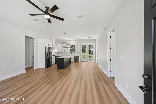 541 PALMETTO BLUFF Road, Palatka, FL 32177