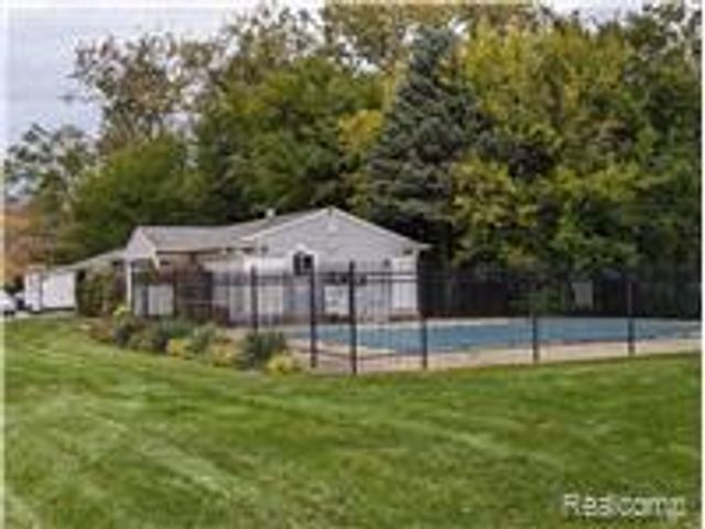38030 Greenwood Street, Westland, MI 48185