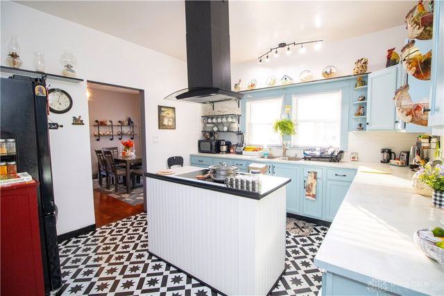 103 E Worley Avenue, Dayton, OH 45426