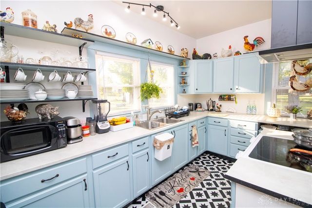 103 E Worley Avenue, Dayton, OH 45426