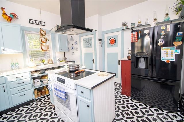 103 E Worley Avenue, Dayton, OH 45426