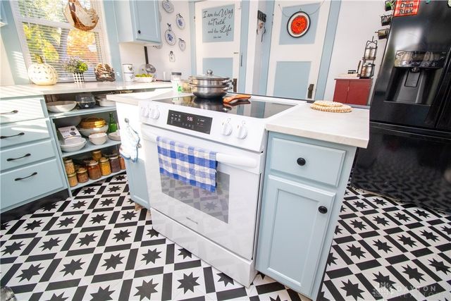 103 E Worley Avenue, Dayton, OH 45426