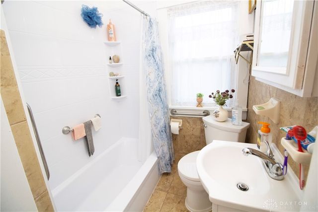 103 E Worley Avenue, Dayton, OH 45426