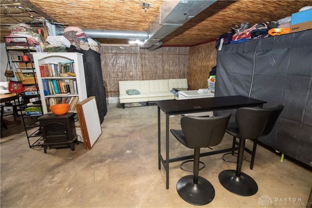 103 E Worley Avenue, Dayton, OH 45426