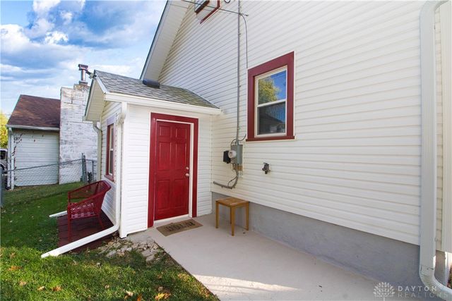 103 E Worley Avenue, Dayton, OH 45426