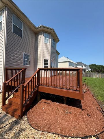 5066 S Links CIR, Suffolk, VA 23435