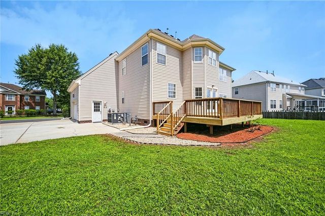 5066 S Links CIR, Suffolk, VA 23435