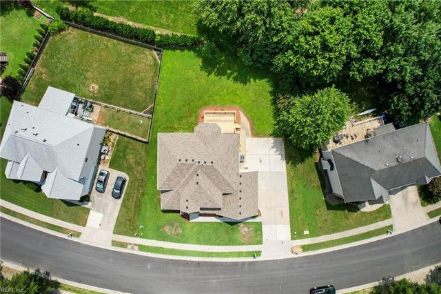 5066 S Links CIR, Suffolk, VA 23435