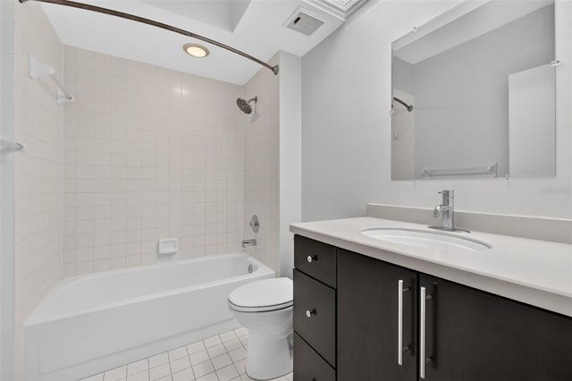 10811 INDIAN HILLS COURT 37, Seminole, FL 33777