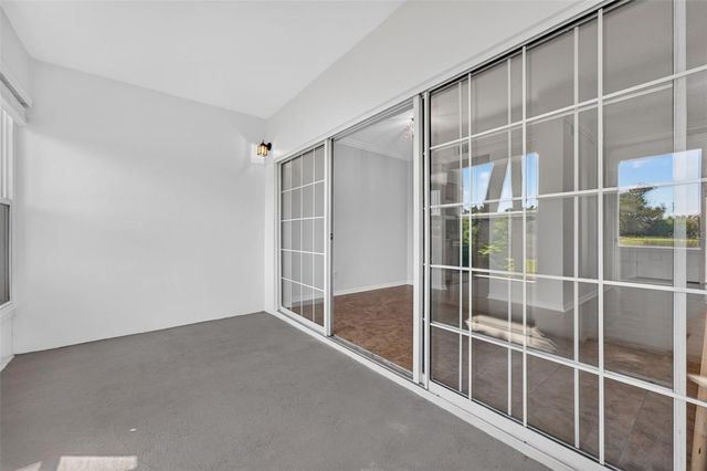 10811 INDIAN HILLS COURT 37, Seminole, FL 33777