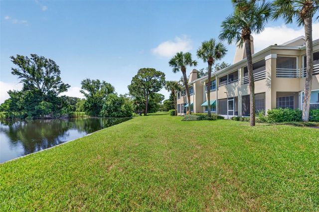 10811 INDIAN HILLS COURT 37, Seminole, FL 33777