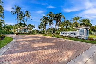 832 Carrick Bend CIR 202, Naples, FL 34110