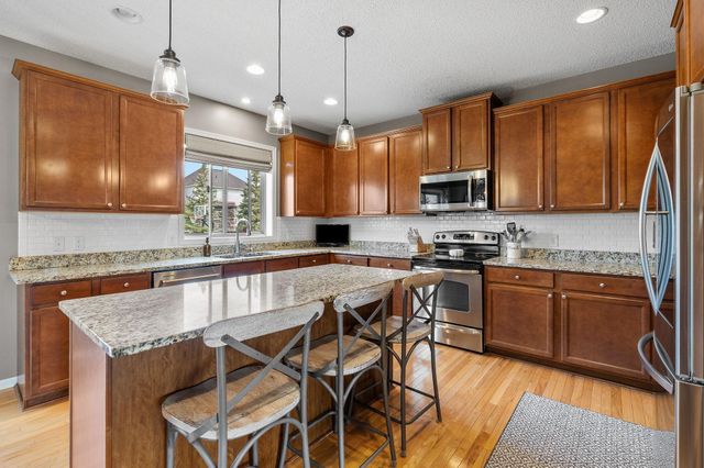 21253 Inspiration Path, Lakeville, MN 55044