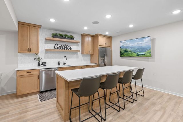 21253 Inspiration Path, Lakeville, MN 55044