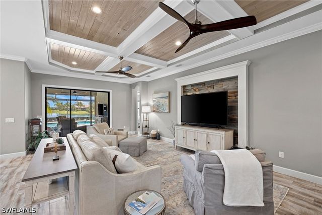 9515 Campanile CIR, Naples, FL 34114